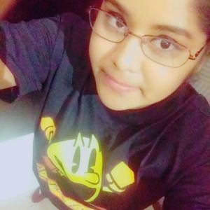 Meet your Posher, Abigail